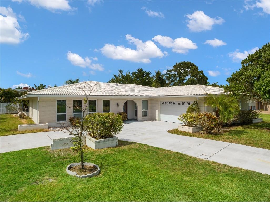 14997 Imperial Point Drive N Largo FL 33774 T3451033 image1