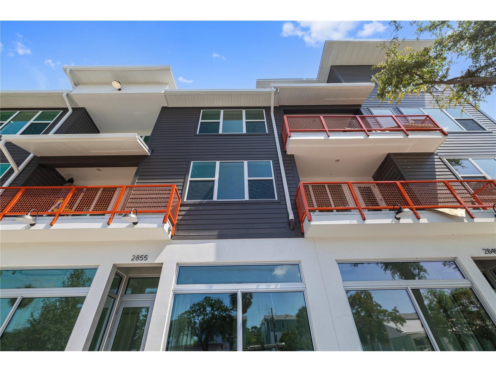 15 29th Street N Saint Petersburg FL 33713 TB8448852 image1