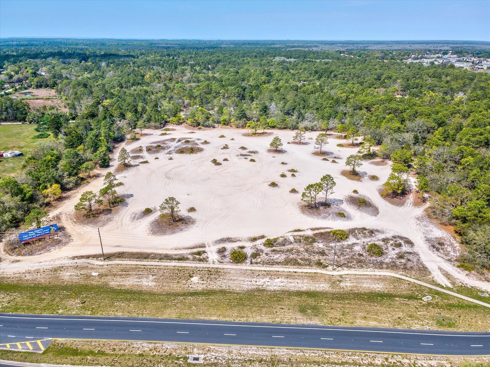 15.7 Acres Commercial Way Weeki Wachee FL 34613 W7885052 image9