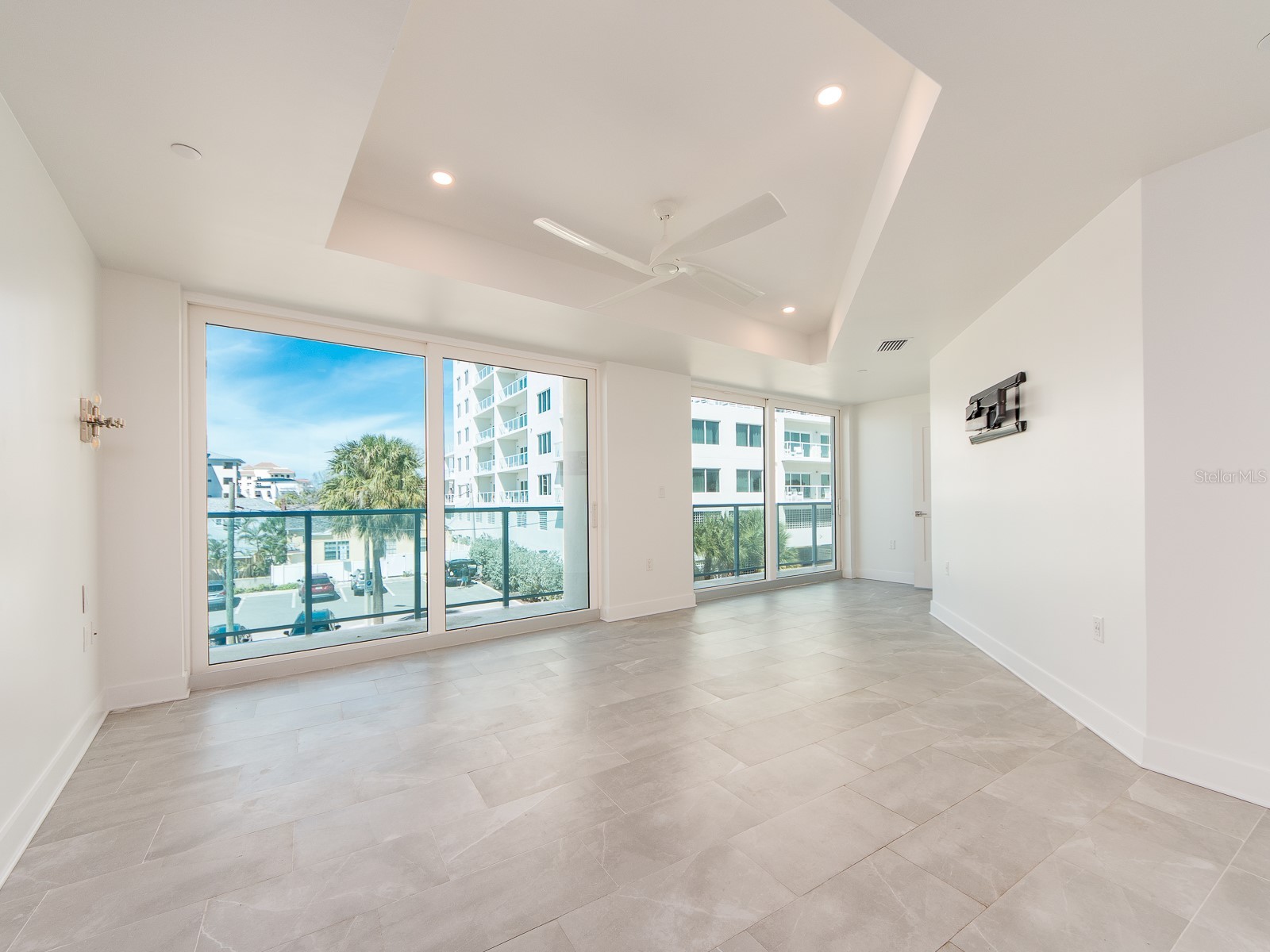 15 Avalon Street #303 Clearwater Beach FL 33767 TB8489309 image16