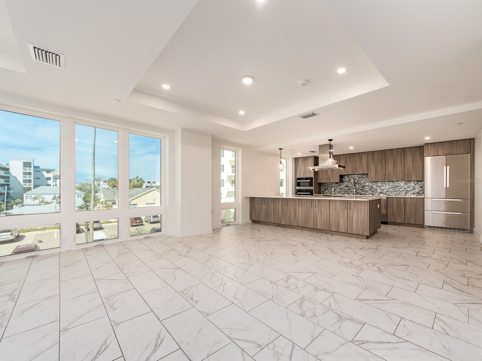 15 Avalon Street #303 Clearwater Beach FL 33767 TB8489309 image37