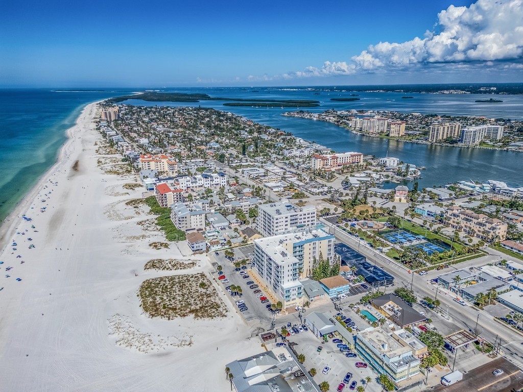 15 Avalon Street #402 Clearwater Beach FL 33767 - GULF OF MEXICO TB8441639 image60