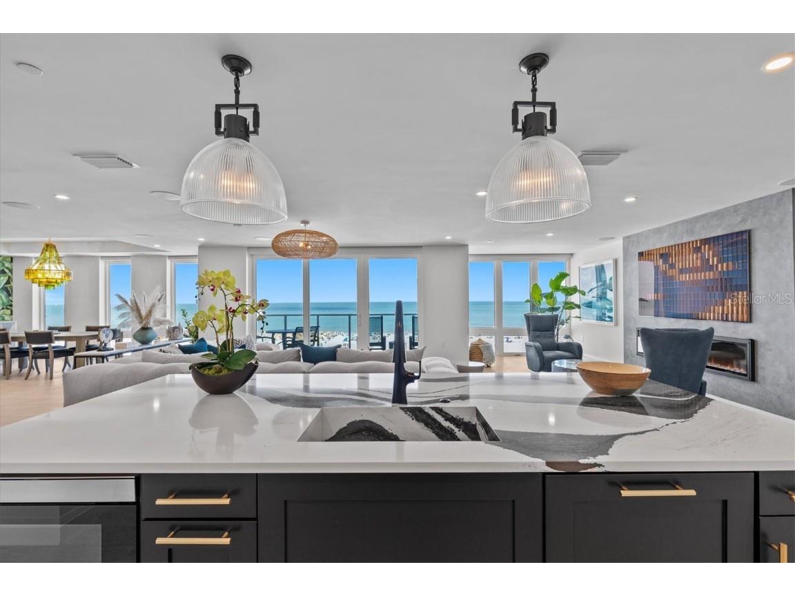 15 Avalon Street #601 Clearwater Beach FL 33767 TB8361197 image16