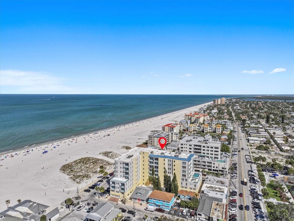 15 Avalon Street #601 Clearwater Beach FL 33767 TB8361197 image3