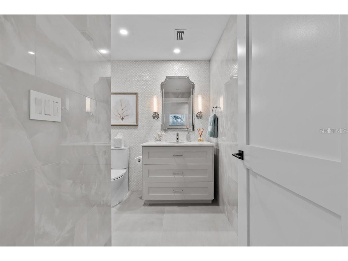 15 Avalon Street #601 Clearwater Beach FL 33767 TB8361197 image60