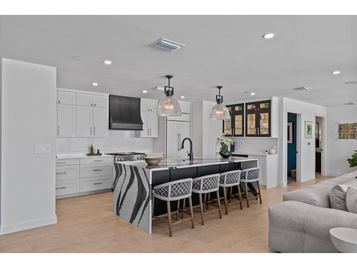 15 Avalon Street #601 Clearwater Beach FL 33767 TB8361197 image9