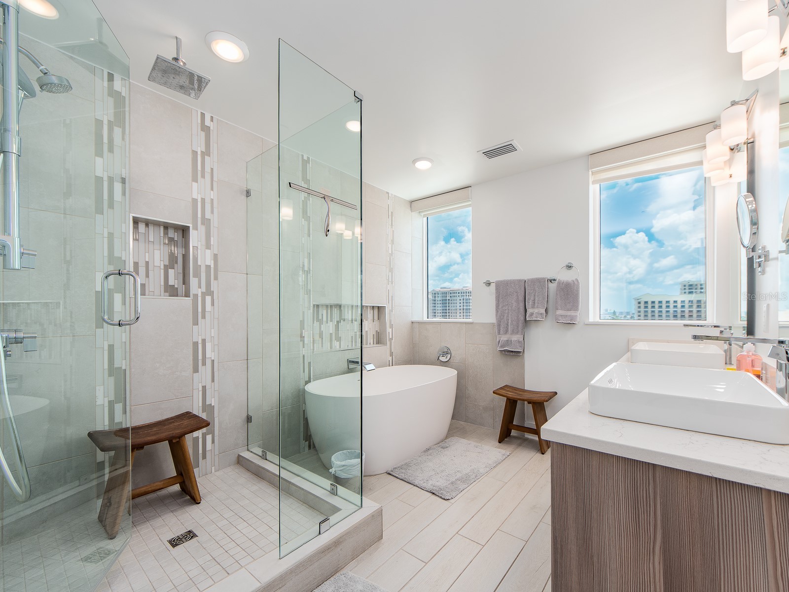 15 Avalon Street #701 Clearwater Beach FL 33767 TB8525338 image27