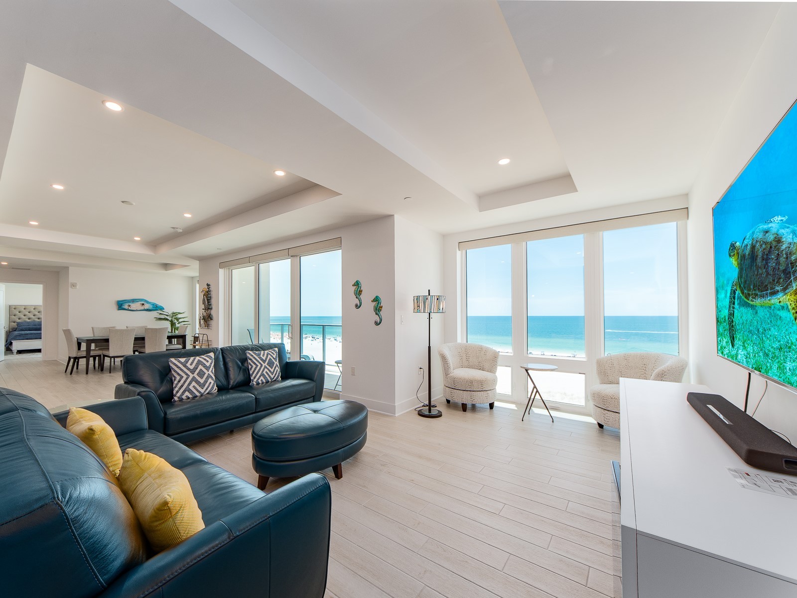 15 Avalon Street #701 Clearwater Beach FL 33767 TB8525338 image5