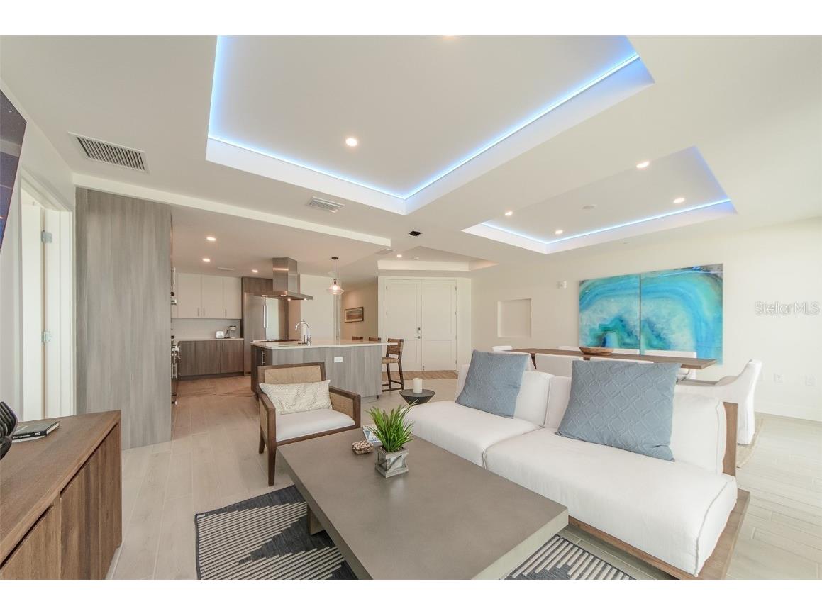 15 Avalon Street #702 Clearwater Beach FL 33767 - GULF OF MEXICO U8157473 image4