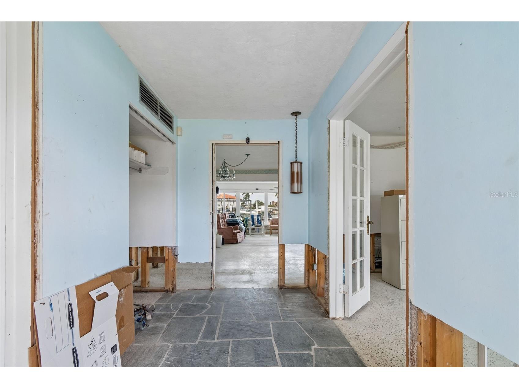 15 Bellevue Drive Treasure Island FL 33706 TB8492674 image6