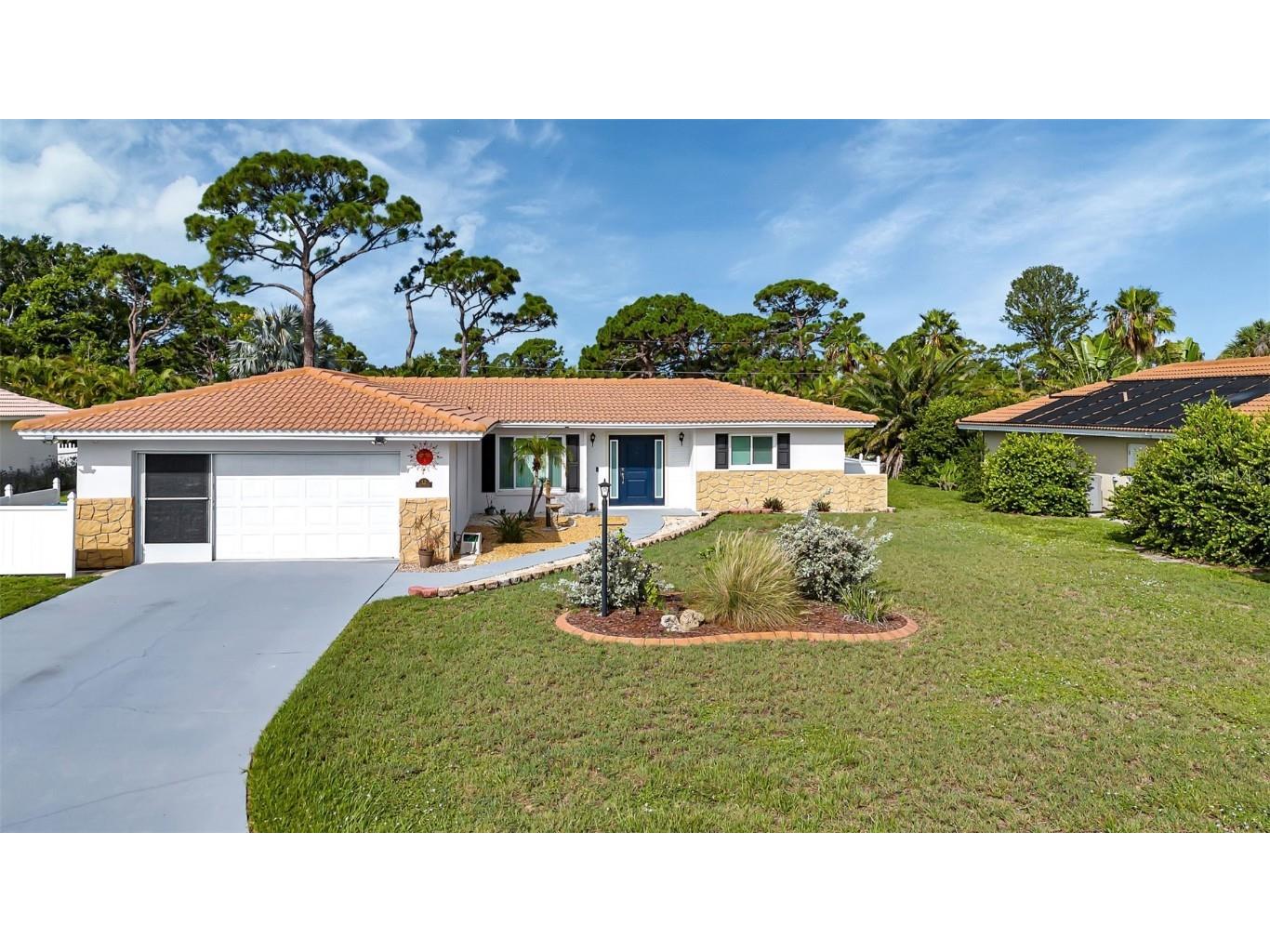 15 Bridge Street Englewood FL 34223 C7495632 image1