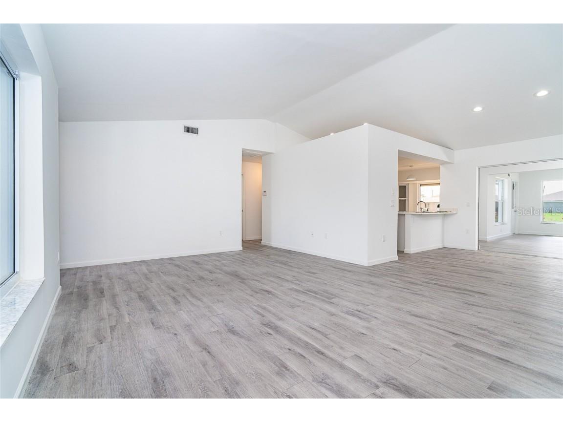 15 Bunker Place Rotonda West FL 33947 D6142735 image9