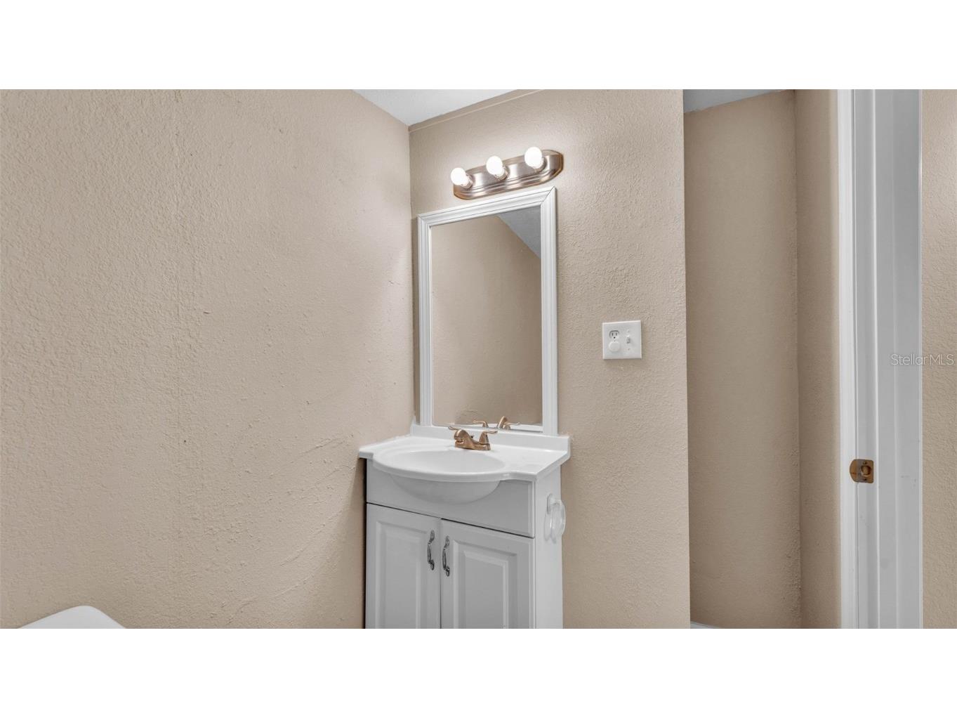 15 Cactus Circle E Winter Haven FL 33880 L4952987 image21