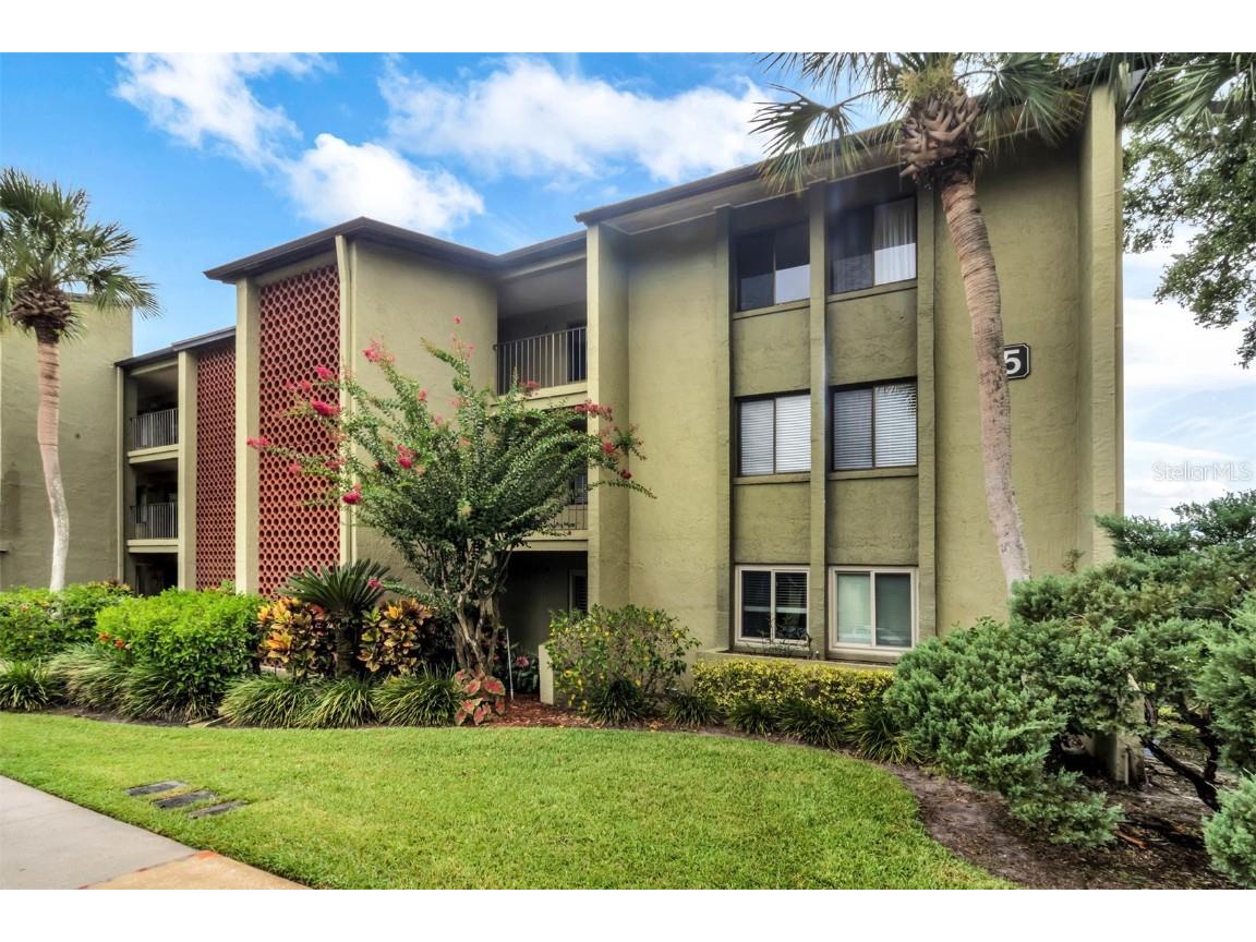 15 Escondido Court #142 Altamonte Springs FL 32701 O6130147 image1