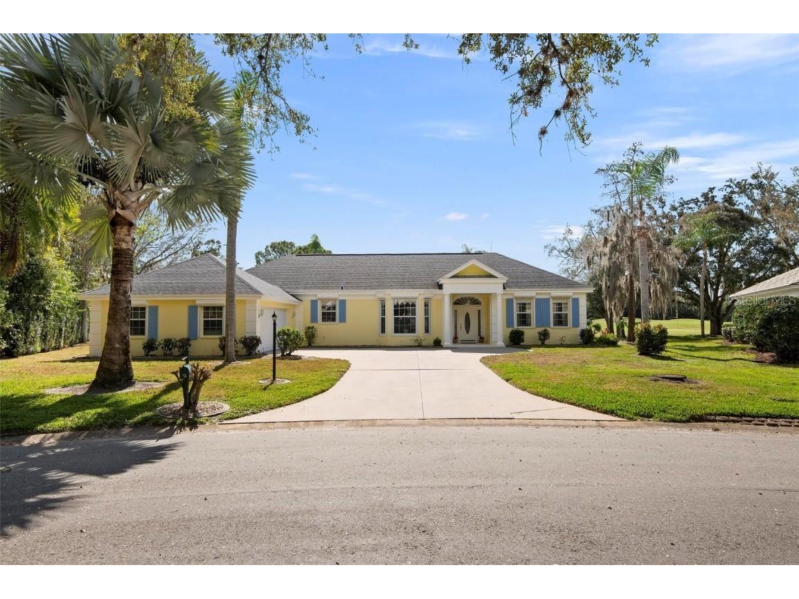 15 Fairway Drive Englewood FL 34223 D6123941 image1
