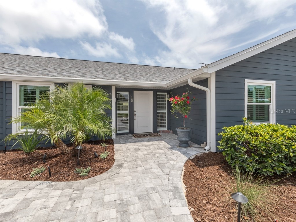 15 Gulf Manor Drive Venice FL 34285 N6127367 image1