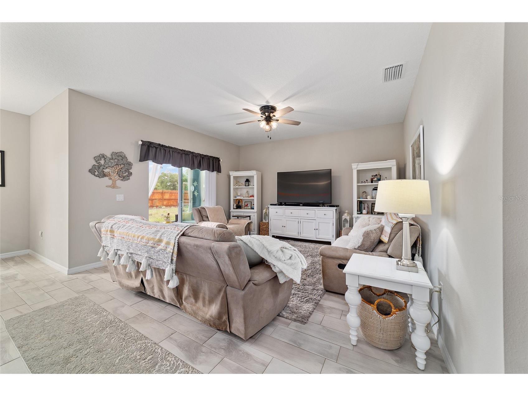 15 Malauka Circle Ocklawaha FL 32179 OM723523 image8