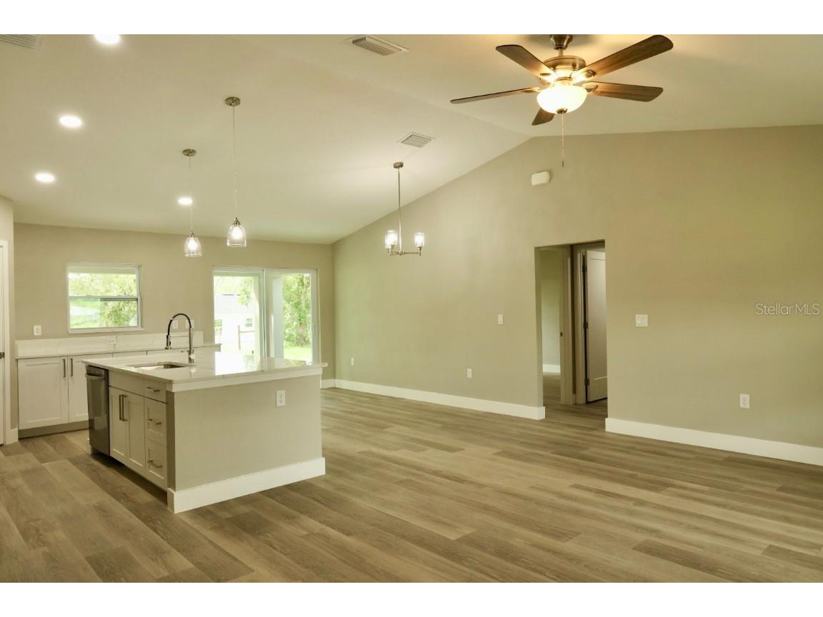 15 Malauka Pass Way Ocklawaha FL 32179 O6353998 image2