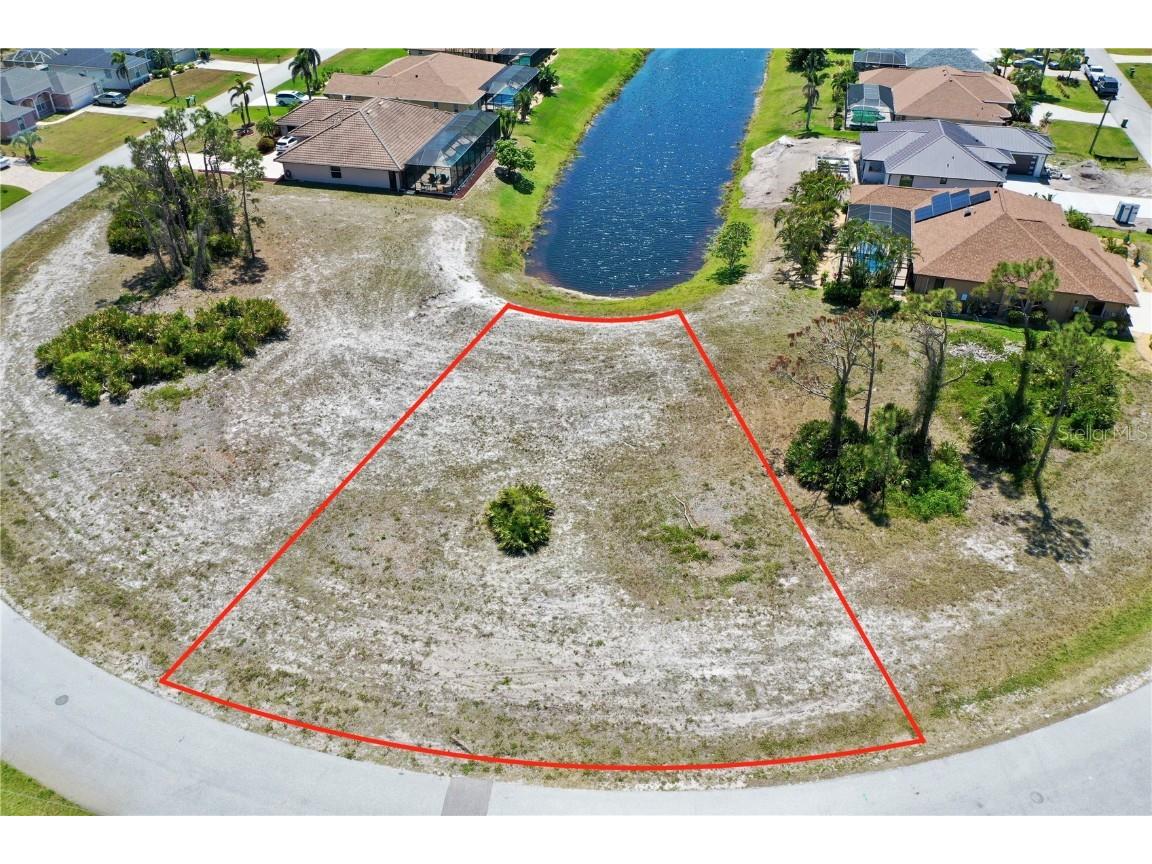 15 Medalist Way Rotonda West FL 33947 C7507477 image1