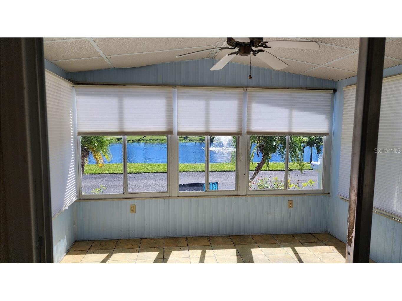 15 N Botany Bay Circle Englewood FL 34223 A4667528 image10