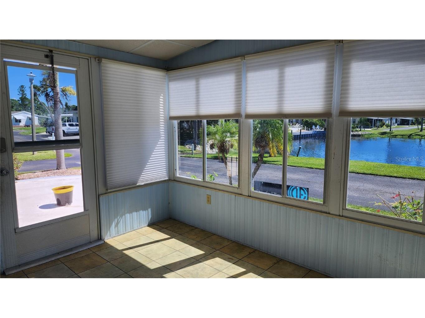 15 N Botany Bay Circle Englewood FL 34223 A4667528 image9