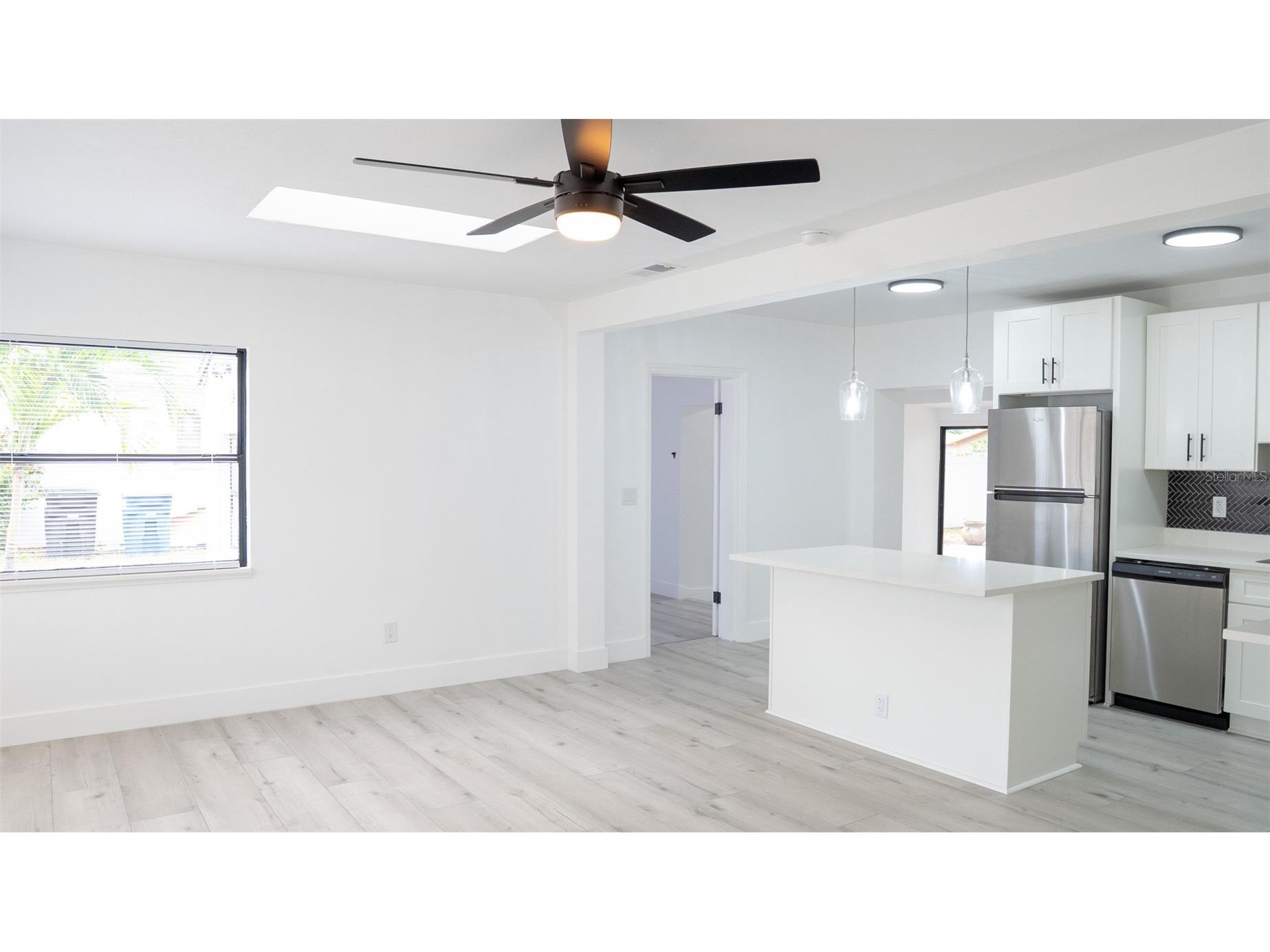 15 N Saturn Avenue Clearwater FL 33755 TB8506812 image3
