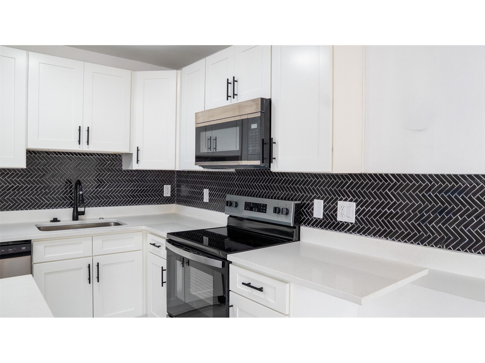 15 N Saturn Avenue Clearwater FL 33755 TB8506812 image40
