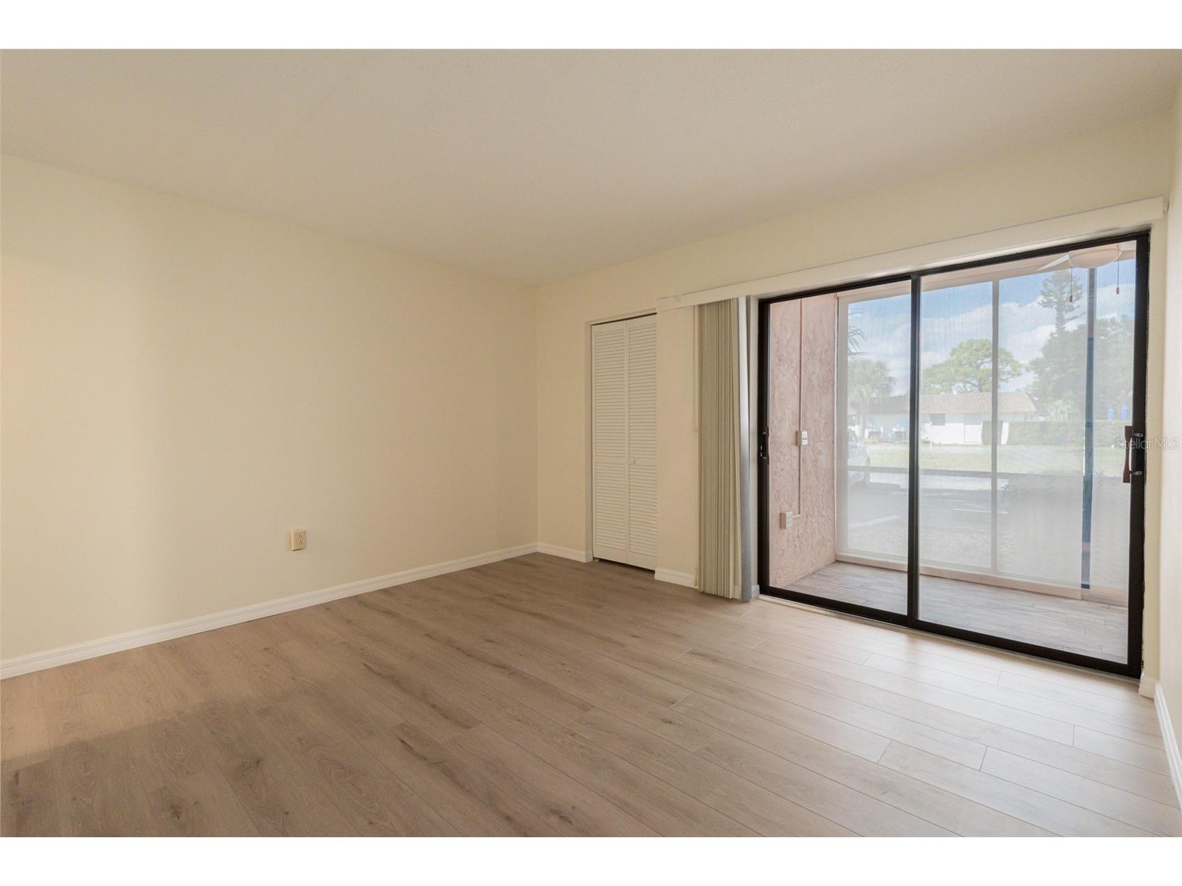15 Quails Run Boulevard #1 Englewood FL 34223 A4672377 image12