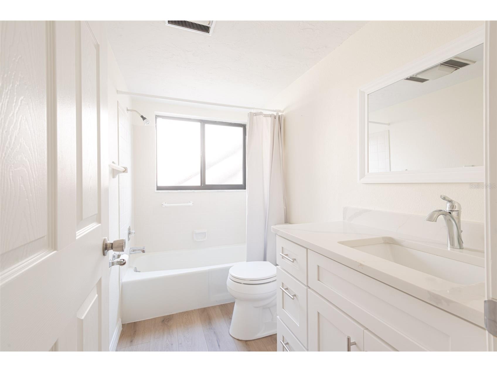 15 Quails Run Boulevard #1 Englewood FL 34223 A4672377 image15