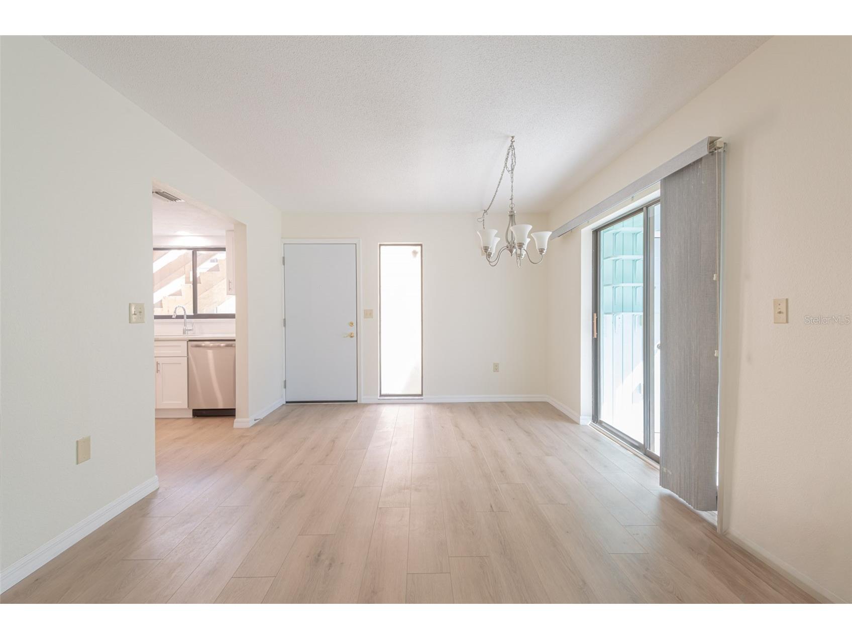 15 Quails Run Boulevard #1 Englewood FL 34223 A4672377 image6
