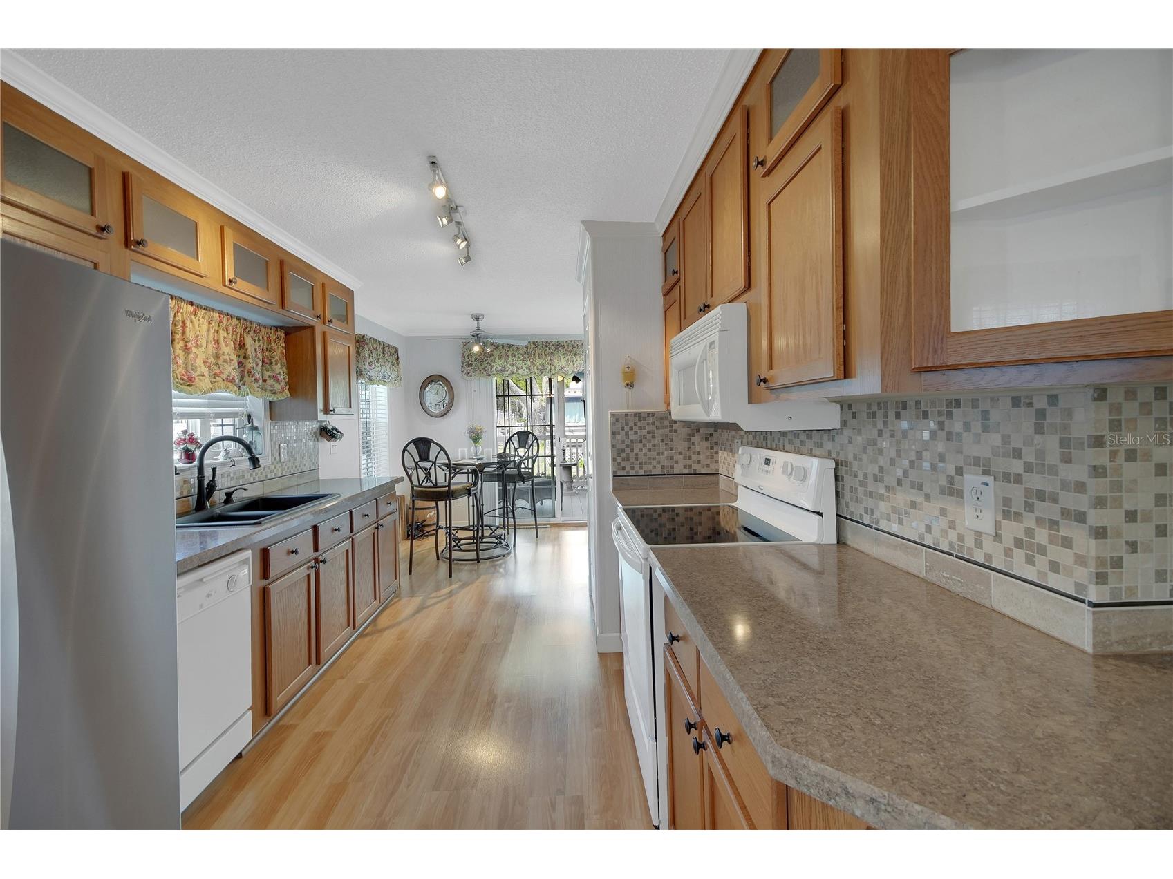 15 Riverview Drive Fruitland Park FL 34731 - LAKE GRIFFIN G5111956 image17