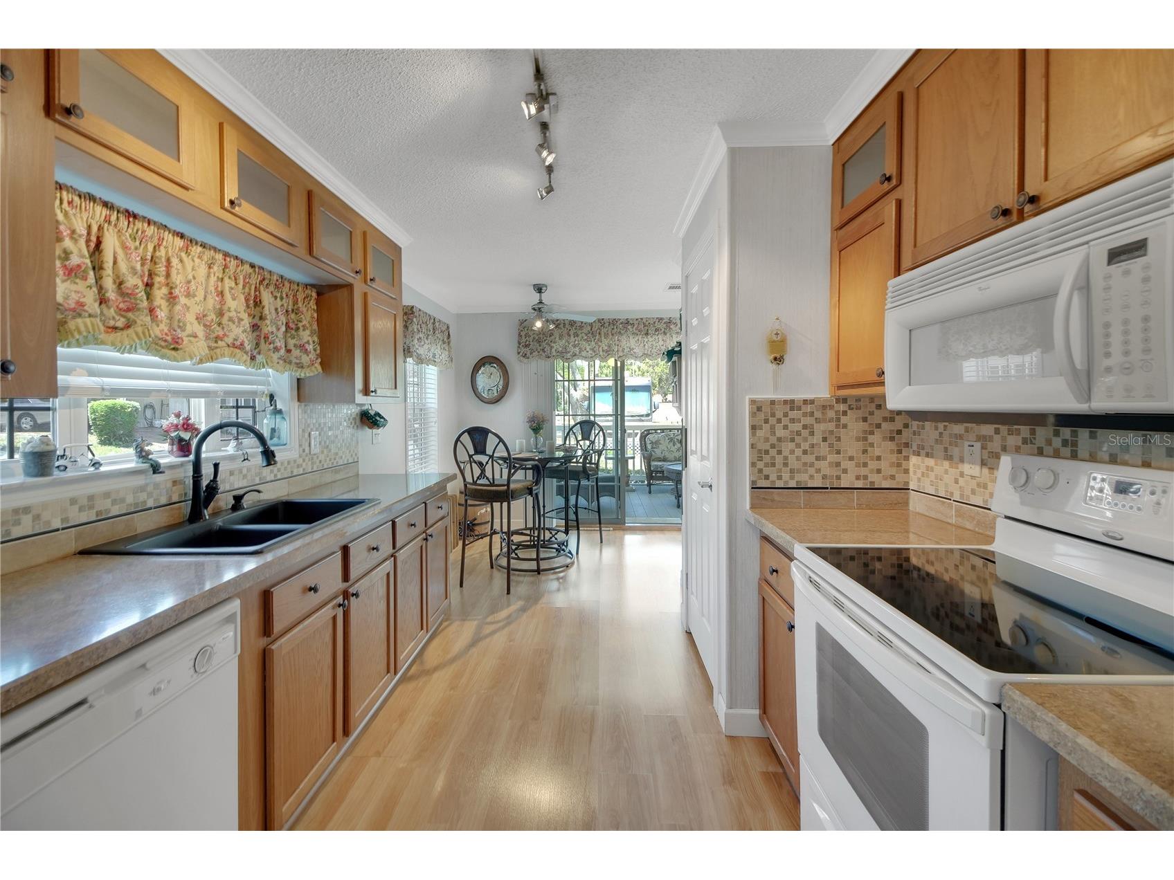 15 Riverview Drive Fruitland Park FL 34731 - LAKE GRIFFIN G5111956 image19
