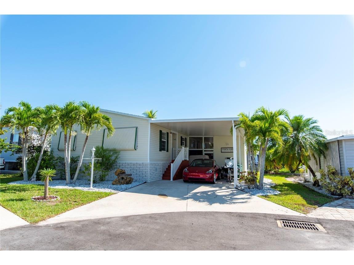 15 Rotterdam Drive Punta Gorda FL 33950 C7517793 image1