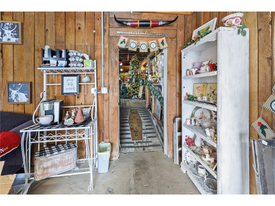 15 S Market Boulevard Webster FL 33597 G5090962 image40