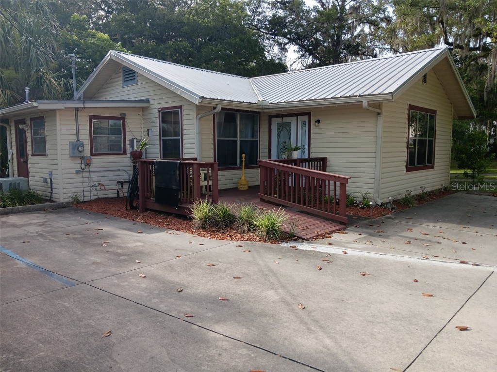 15 SE 5th Street Williston FL 32696 OM703248 image1