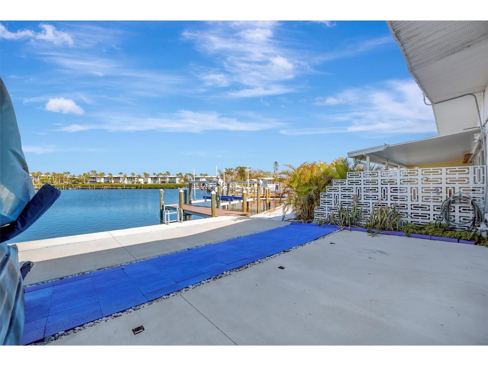 15 Seaside Court Holmes Beach FL 34217 A4642333 image11