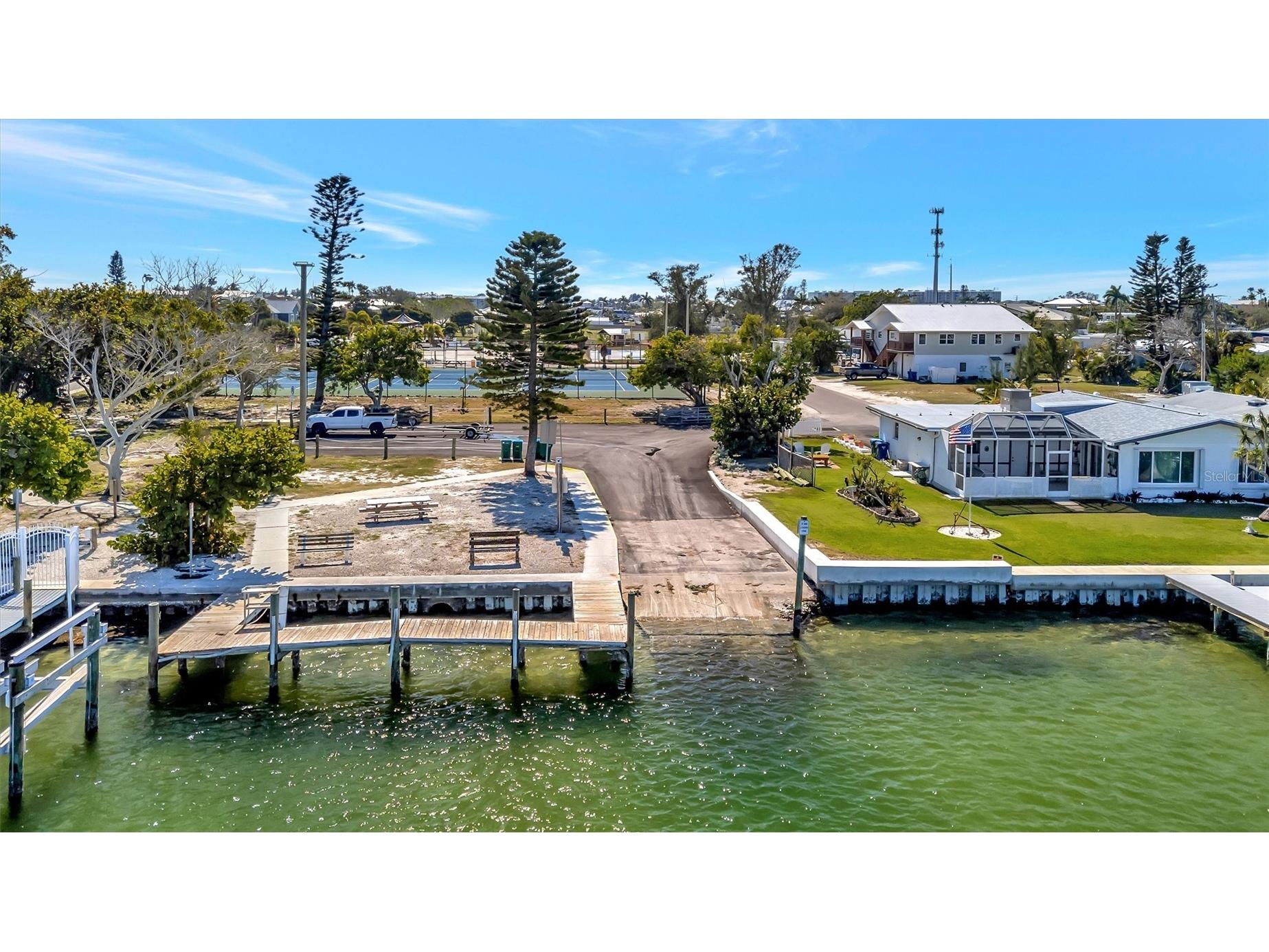 15 Seaside Court Holmes Beach FL 34217 A4642333 image36