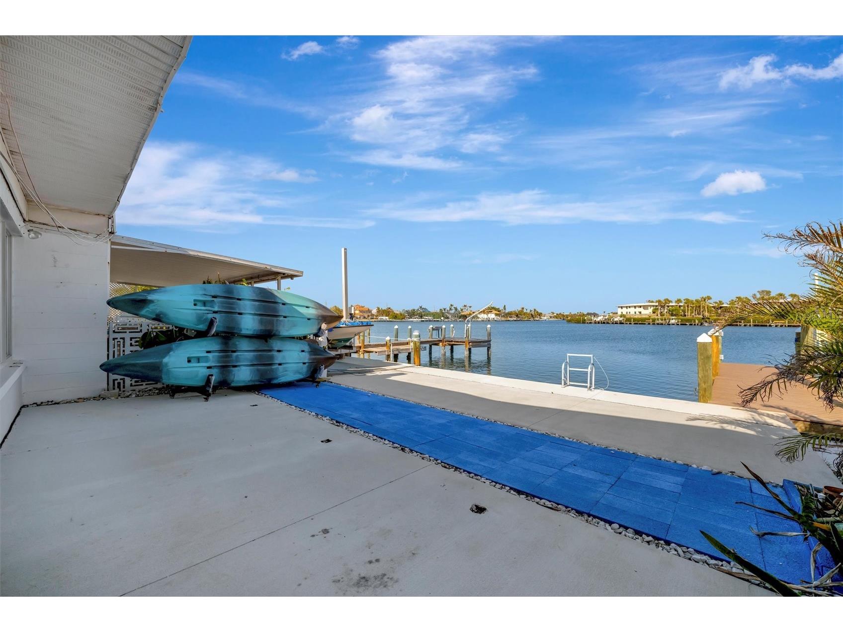 15 Seaside Court Holmes Beach FL 34217 A4642333 image9