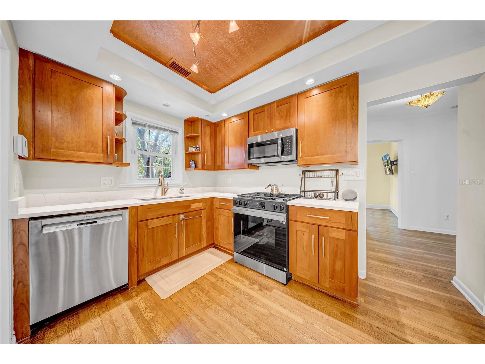 150 23rd Avenue N Saint Petersburg FL 33704 TB8425662 image19