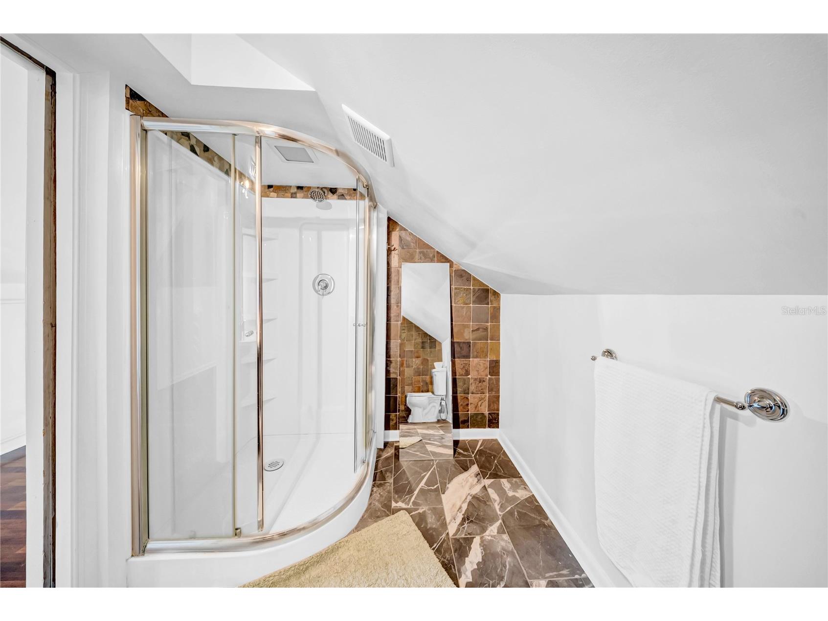 150 23rd Avenue N Saint Petersburg FL 33704 TB8425662 image36