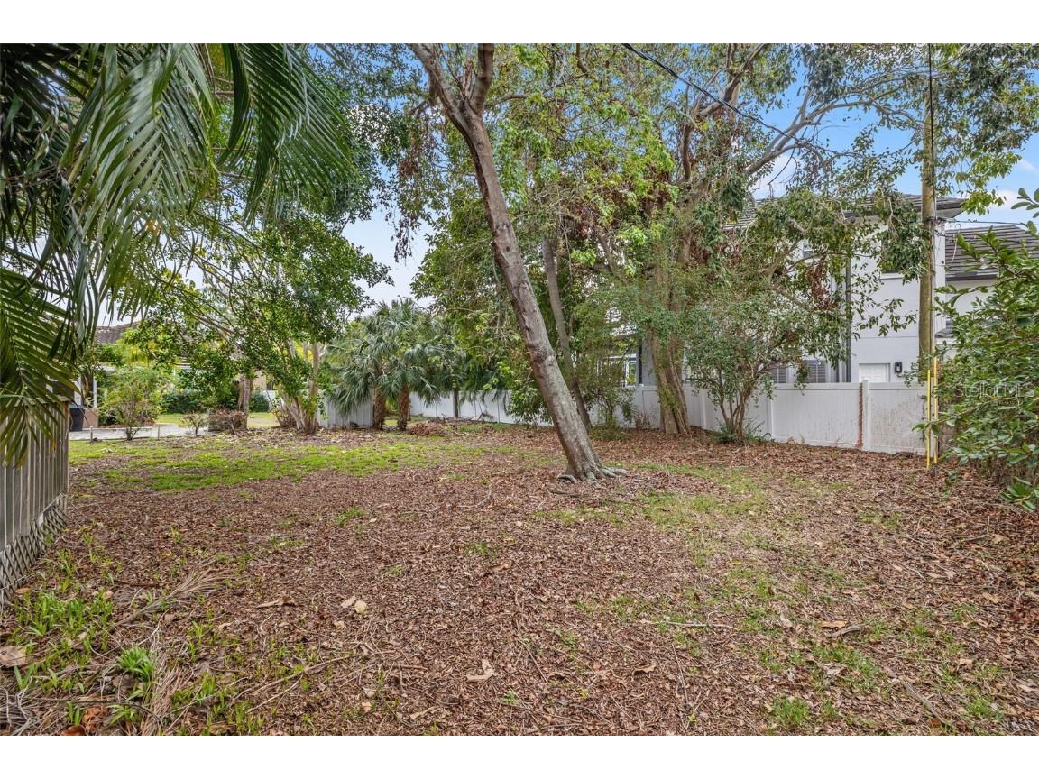 150 Almedo Way NE Saint Petersburg FL 33704 TB8338884 image10