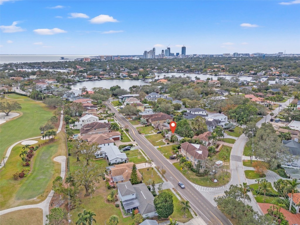 150 Almedo Way NE Saint Petersburg FL 33704 TB8338884 image5