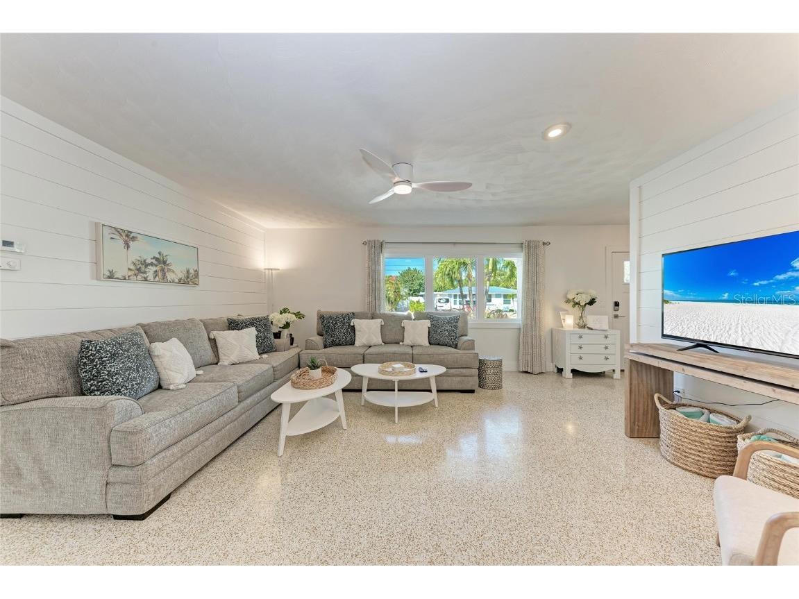 150 Crescent Drive Anna Maria FL 34216 A4676224 image15