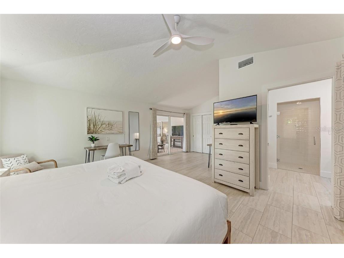 150 Crescent Drive Anna Maria FL 34216 A4676224 image29