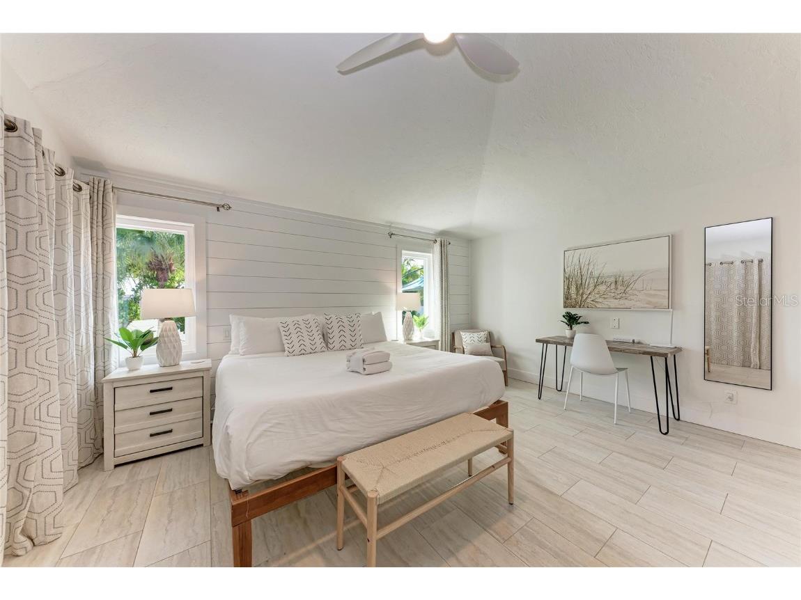 150 Crescent Drive Anna Maria FL 34216 A4676224 image30