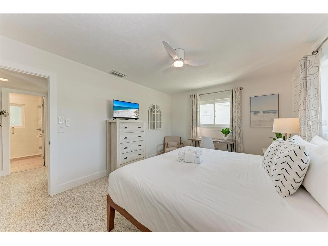 150 Crescent Drive Anna Maria FL 34216 A4676224 image33