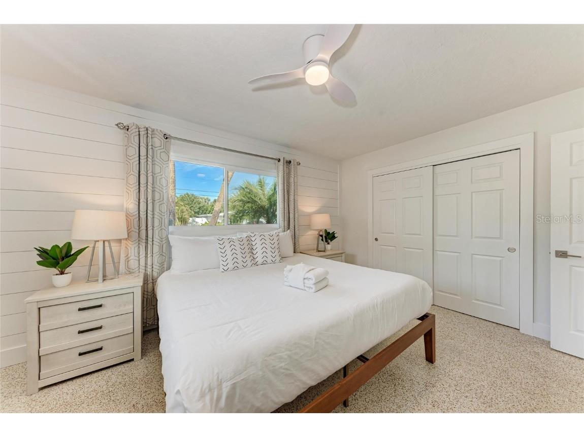 150 Crescent Drive Anna Maria FL 34216 A4676224 image34