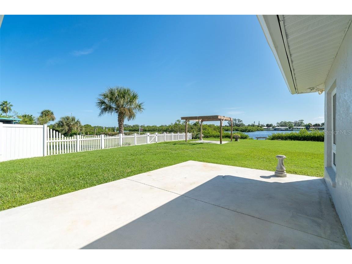 150 Crestview Drive Englewood FL 34223 - GODFREY CREEK/GOTTFRIED CREEK D6143801 image30