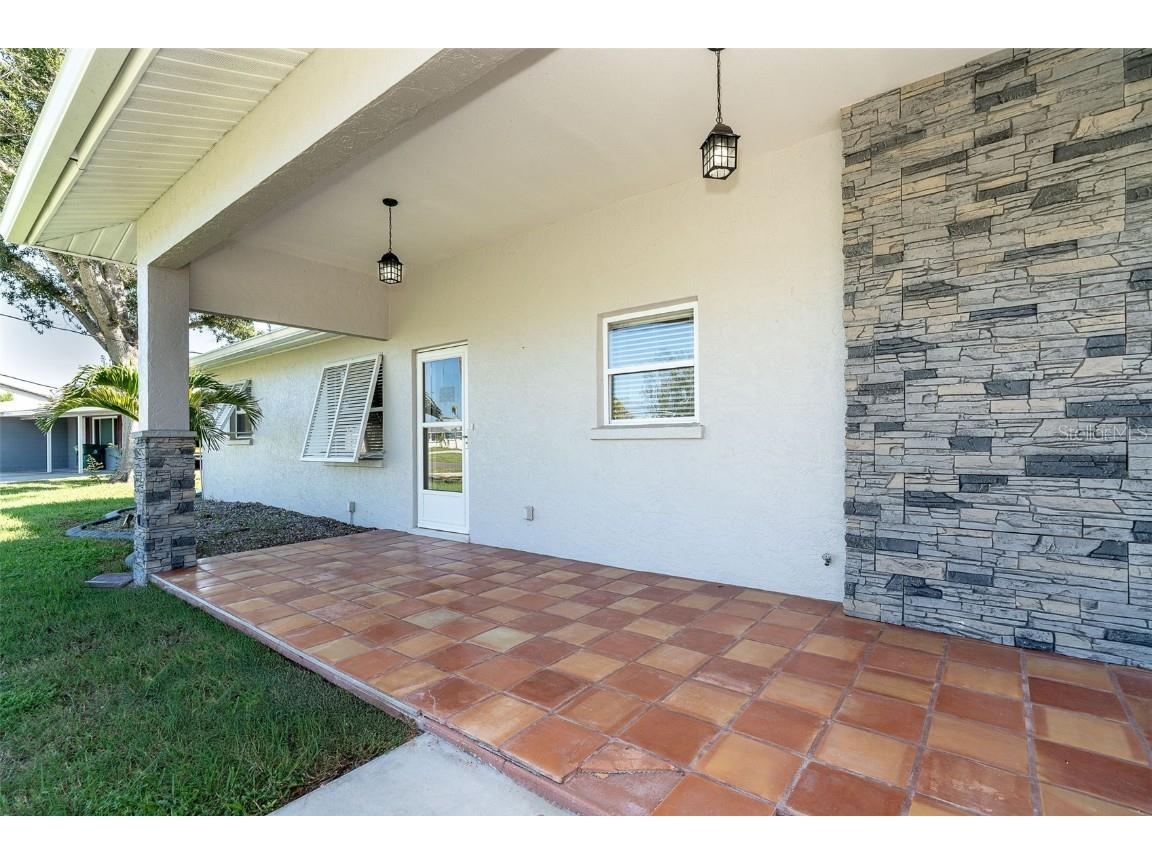 150 Crestview Drive Englewood FL 34223 - GODFREY CREEK/GOTTFRIED CREEK D6143801 image7