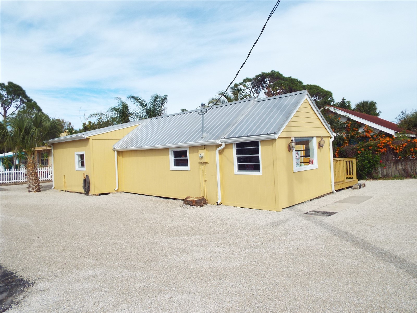 150 E Bay Heights Road Englewood FL 34223 D6147285 image1